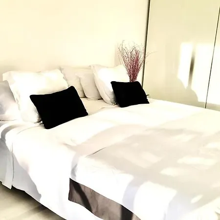 With 2 Bedrooms In Puerto De La Cruz With Wonderful Sea View Shared Pool Terrace 200 M Fro Apartament Teneryfa